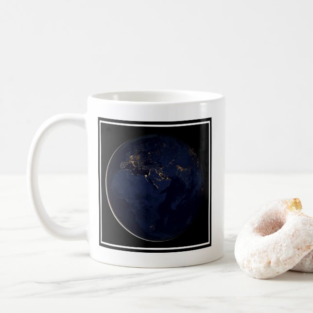 Mug Terre Pleine Avec Lumières De Ville (Avec donut)