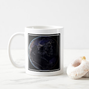 Mug Terre Pleine Montrant Les Lumières De La Ville D'A