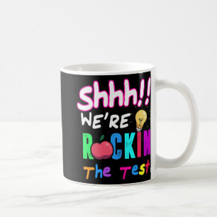 Mug Test Day Rock The Test Rainbow Enseignant étudiant