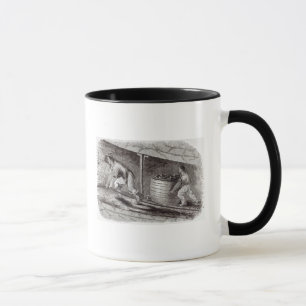 Mug Tiroir femelle dans une mine de charbon à peu de