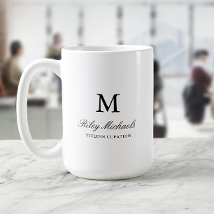 Mug Titre de monogramme élégant noir simple