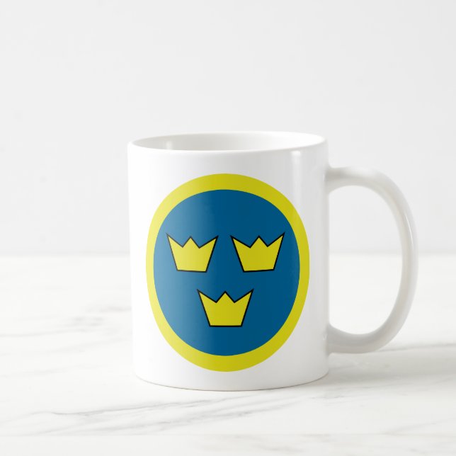Mug Trois insignes de Suédois de couronnes (Droite)