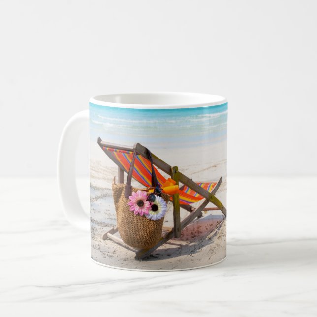Mug Tropical Beaches | Beach Chair on Sand (Devant gauche)
