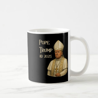 Mug Trump en tant que pape de l'église du Vatican - Pa