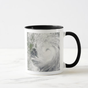Mug Typhoon Prapiroon