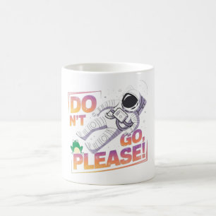 Mug Un astronaute flotte dans l'espace