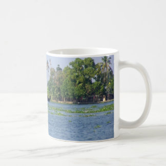 Mug Un bateau-maison dans les mares au Kerala