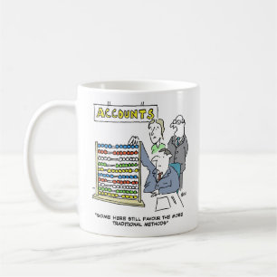 Mug Un comptable qui utilise un abacus au travail