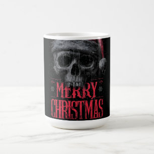 Mug Un crâne gothique grondent portant un chapeau de P