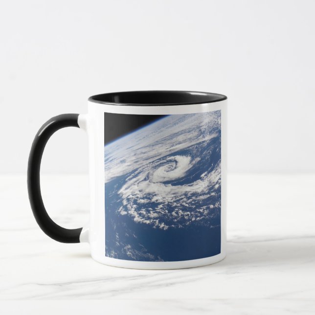Mug Un cyclone subtropical (Gauche)
