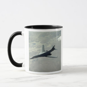 Mug Un Lancer B-1B de l'US Air Force en patrouille de 