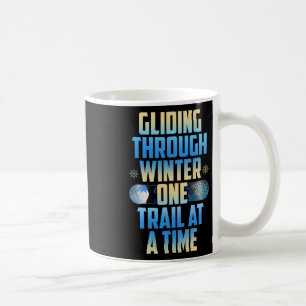 Mug Un Piste À La Fois À L'Hiver