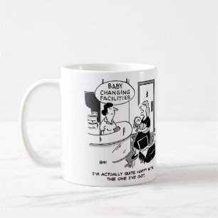 Mug Un service de change pour bébé. Nouvelle mère