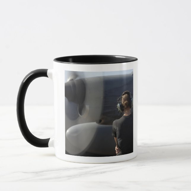 Mug Un soldat surveille la performance (Gauche)