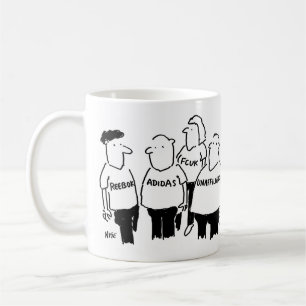 Mug Un type en T-shirt déclare qu'il n'est pas affilié