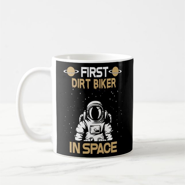 Mug Un Vélo De Jeu Dans L'Espace (Gauche)