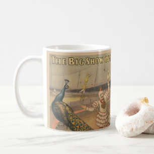 Mug Un Zébu Et Un Peacock Avec Un Entraîneur De Clown