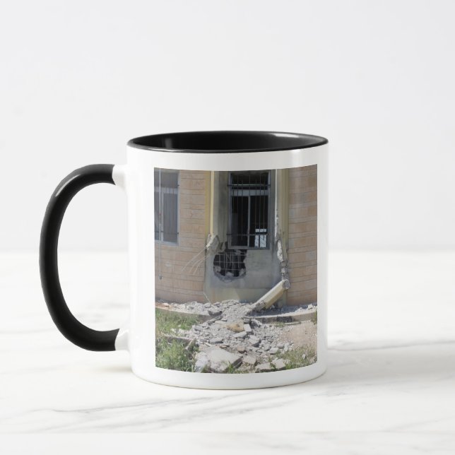 Mug Une Grenade propulsée Par Roquette (Gauche)