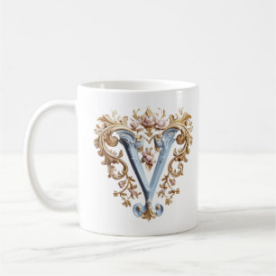 Mug "V" initial baroque pour une Princesse au café