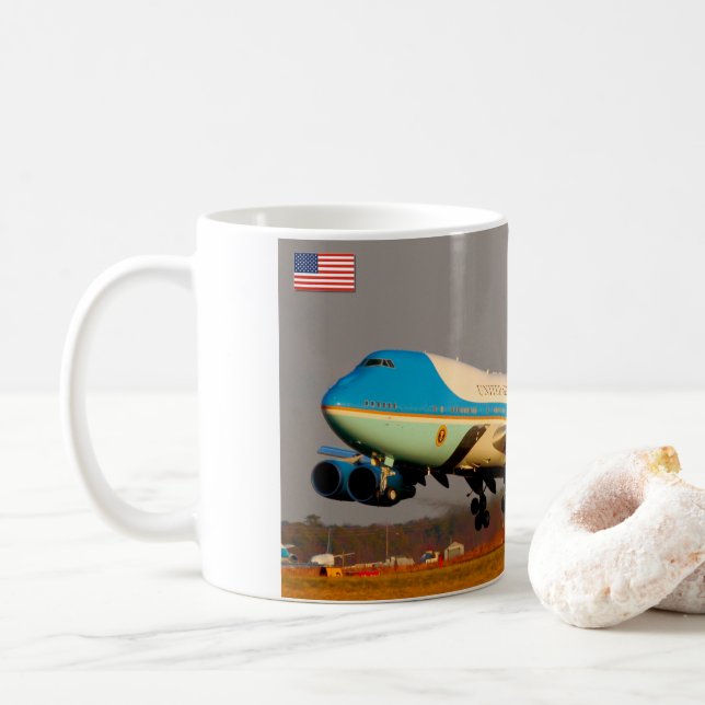 MUG VC-25A (747-200B) (Avec donut)