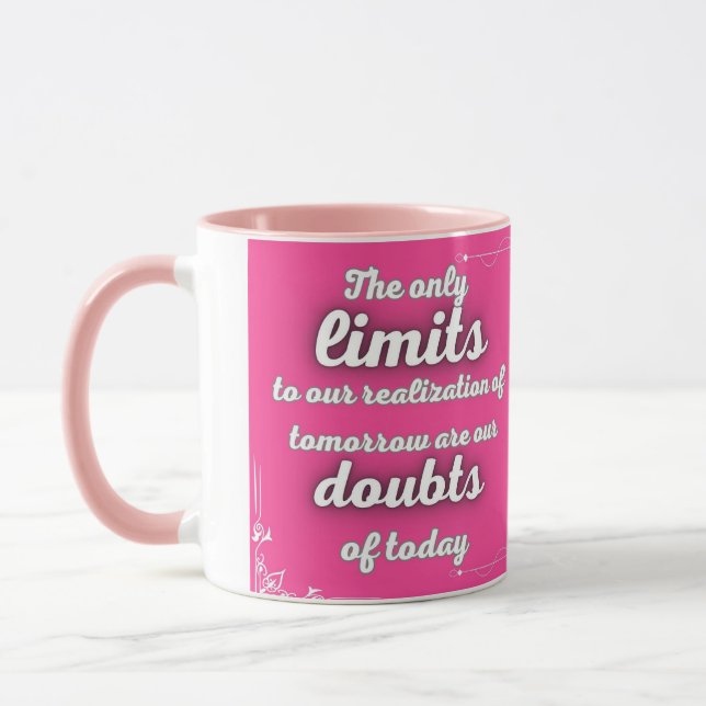 Mug Vêtements Inspiration pour motivation quotidienne  (Gauche)
