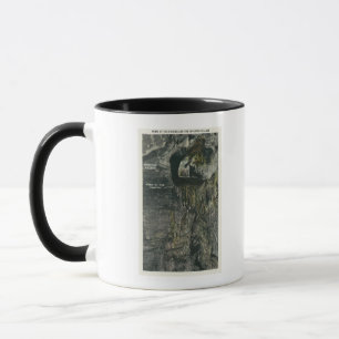 Mug Village et maison inversés de la vue de fées