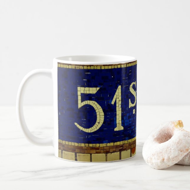 Mug Vintage 51ème rue, Manhattan, New York (Avec donut)