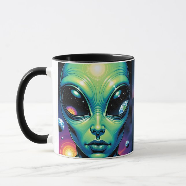 Mug Visage Alien avec des planètes Réflexions dans les (Gauche)