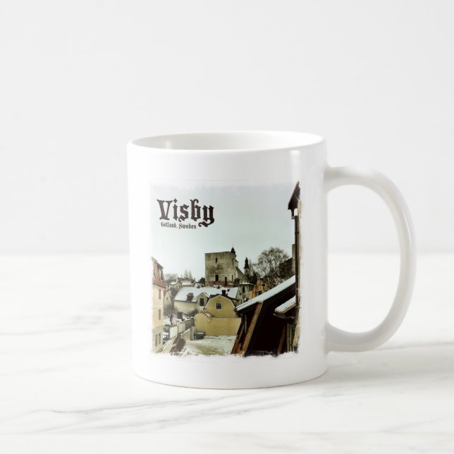 Mug Visby, dessus de toit du Gotland, Suède avec la (Droite)