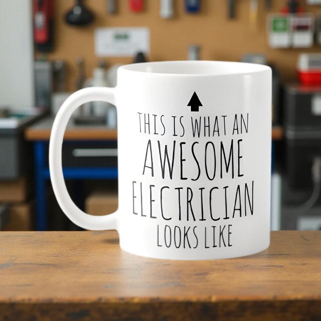 Mug Voici à quoi ressemble un électricien génial (Créateur téléchargé)