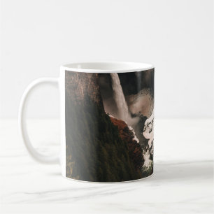 MUG VUE AÉRIENNE DES CHUTES D'EAU
