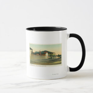 Mug Vue extérieure des quarts de Sherman et de Hallec