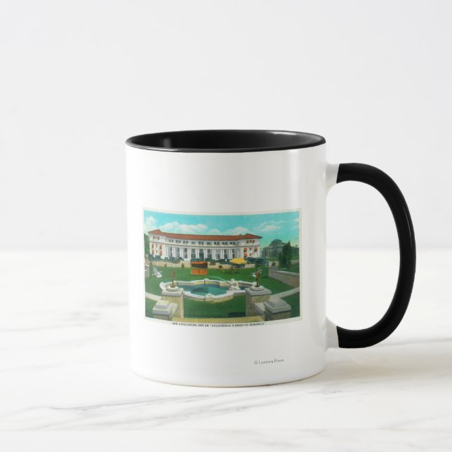 Mug Vue extérieure du nouveau Atascadero Inn Bungalow (Droite)