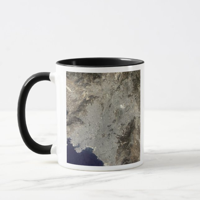 Mug Vue satellite en couleur sur le centre d'Athènes (Gauche)