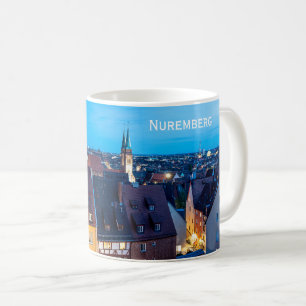 Mug Vue sur la vieille ville de Nuremberg la nuit