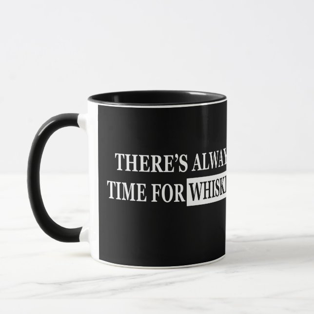 Mug Whiskey cite d'étranges paroles d'alcool (Gauche)