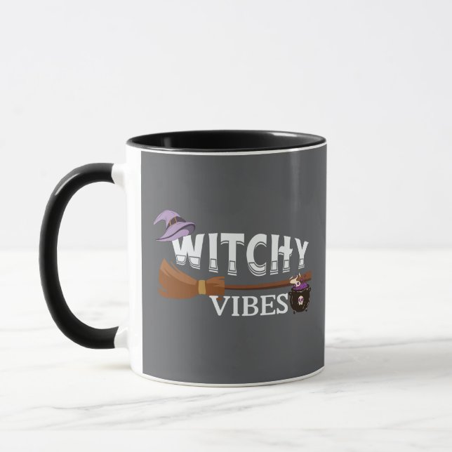 Mug Witchy Octobre Vibes Vibes T-shirt Halloween Tee (Gauche)