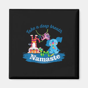 Mula und Freunde atmen tief durch Namaste Yoga K Magnet