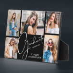 Multi-Foto auf dem Schwarzen Abschluss Keepake Fotoplatte<br><div class="desc">Ein 5 Foto schwarzes Gitter zeigt Ihre Lieblings-Fotos auf diesem Abschluss behalten das Wort Absolvent,  Klasse Jahr und Name. Mehr Farben für Sie in unserem Shop,  Einladungen für Graduiertenfeiern,  Postkarten und Ankündigungen.</div>