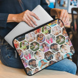 Multi Foto Collage Einfaches modernes Hexagon-Must Laptopschutzhülle<br><div class="desc">Multi Foto Collage Simple Modern Hexagon Honeycomb Muster Personalisiert Electronics Laptop Sleeves Hüllen bietet eine Foto Collage Ihrer Lieblings-Fotos in einer Hexagon-Form. Perfekt für Geschenke zum Geburtstag, Weihnachten, Muttertag, Vatertag, Großeltern, Bruder, Schwester, beste Freundin und mehr. FOTO TIPP: Zentrieren Sie Ihre Fotos vor dem Hochladen nach Zazzle. Entworfen von ©Evco...</div>