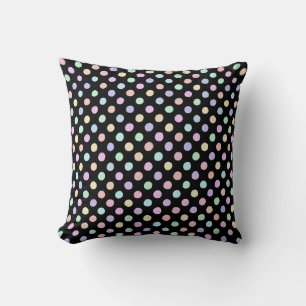 Multicolor Spots auf schwarz Kissen