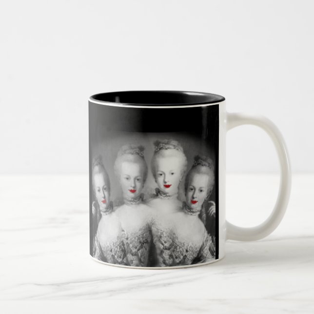 Multiplikation von Maria Antonia Josephina Johanna Zweifarbige Tasse (Rechts)