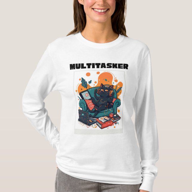 Multitasker Cat - Funny Lazy Gaming Cat Longsleeve T-Shirt (Vorderseite)