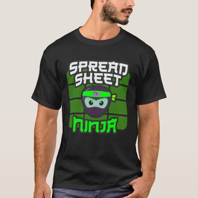 Multitasking-CFO-Buchhalter-Analyse-TABELLENKALKUL T-Shirt (Vorderseite)