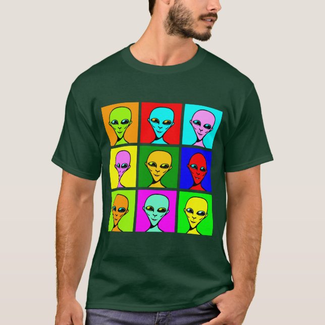 Multiversal-Pop - Angepasst T-Shirt (Vorderseite)