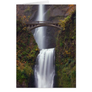 Multnomah Falls dans le comté d'Autumn