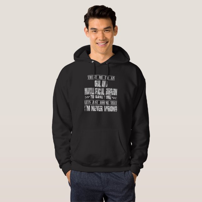MUND- UND GESICHTS- CHIRURG HOODIE (Vorne ganz)