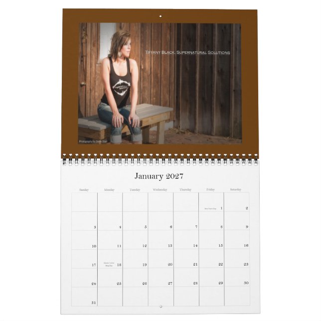 Mural Dames du *NEW* 2013 de calendrier paranormal (Jan 2027)