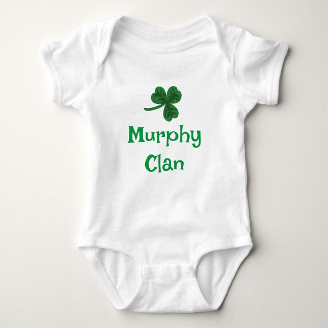 Murphy Clan Kleeblatt Bodysuit Baby Strampler (Vorderseite)