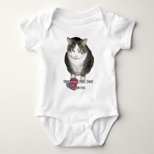 Mürrische Bonze sagt nein Baby Strampler